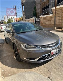 كرايسلر 200